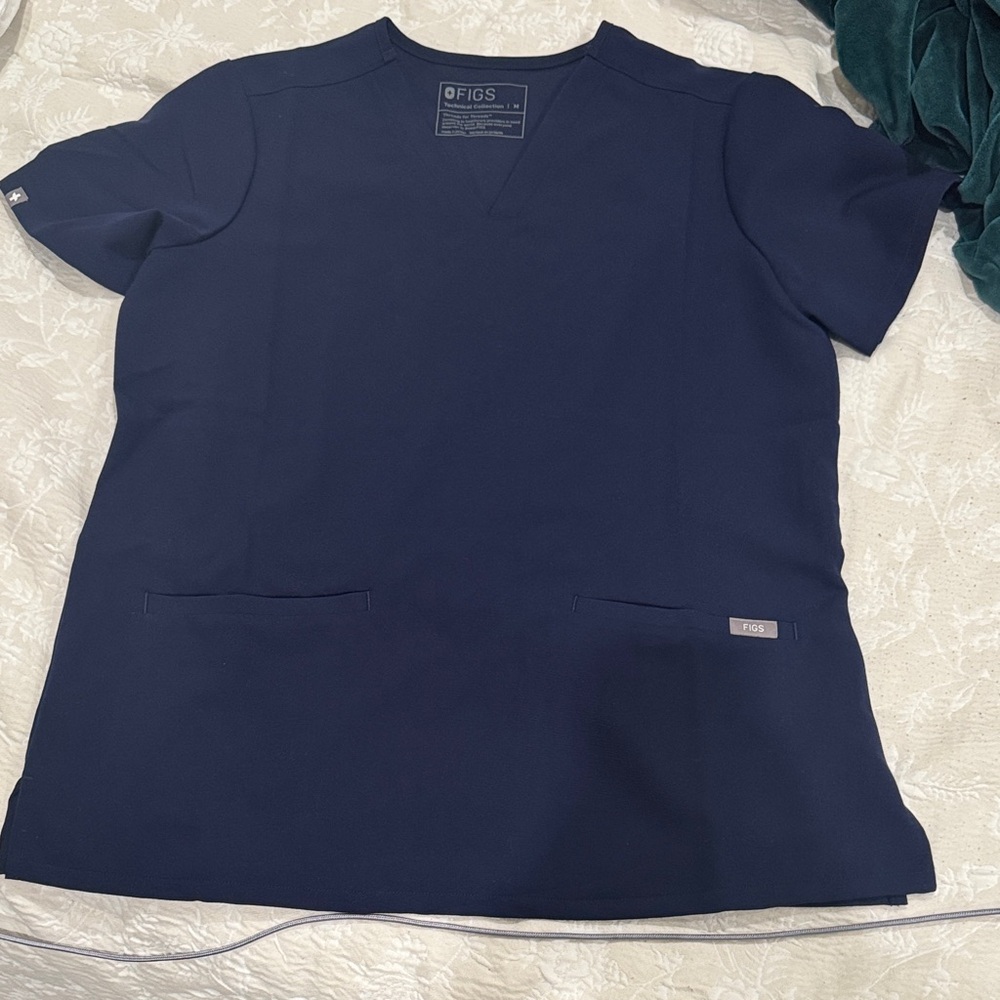 Figs Navy Medical Scrub Top